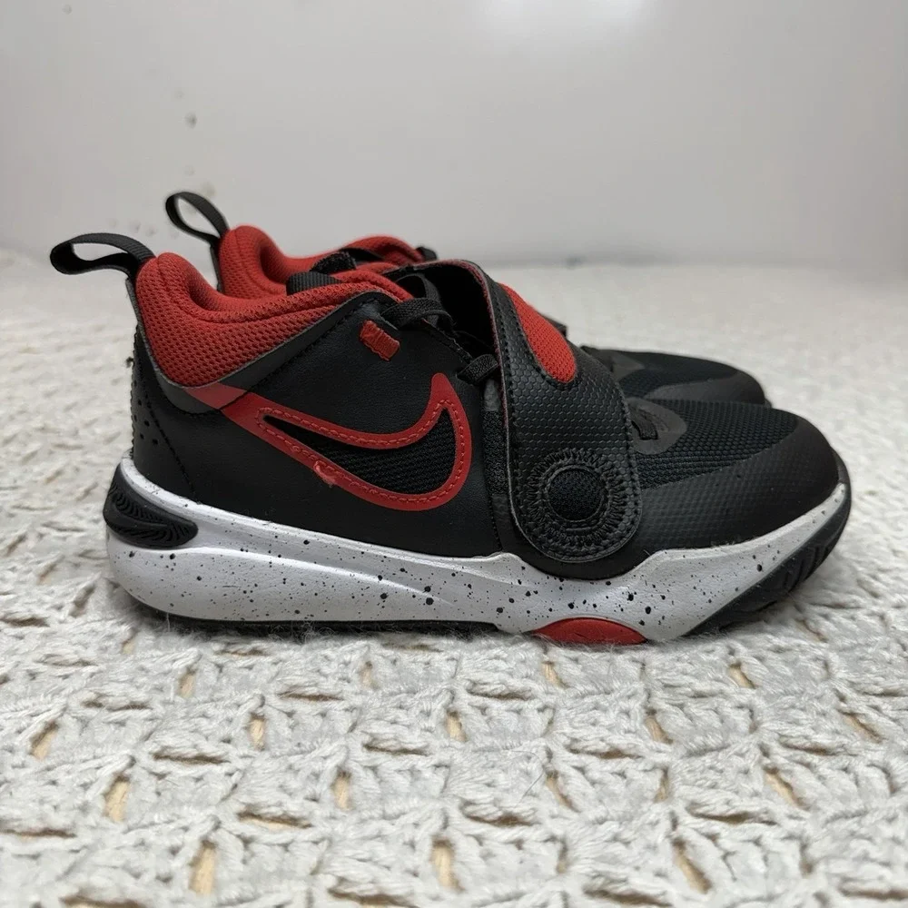 Nike Hustle Youth Boys Slip-on‎ Athletic Sneakers Size 2Y Black-Red DV8994-003